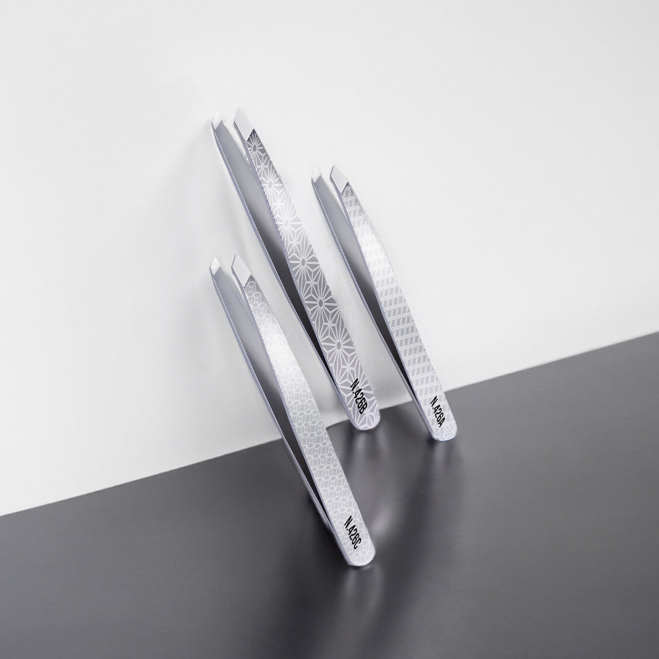 NGHIA Beauty Tweezer N-426 (Stainless Steel)