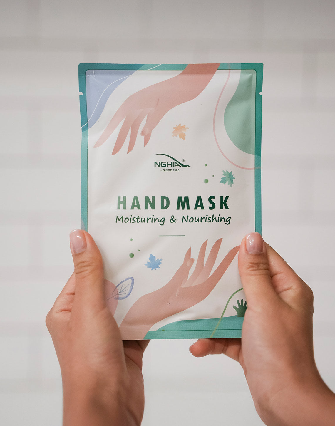 NGHIA Revitalizing & Moisturizing Hand Mask - Pack of 10